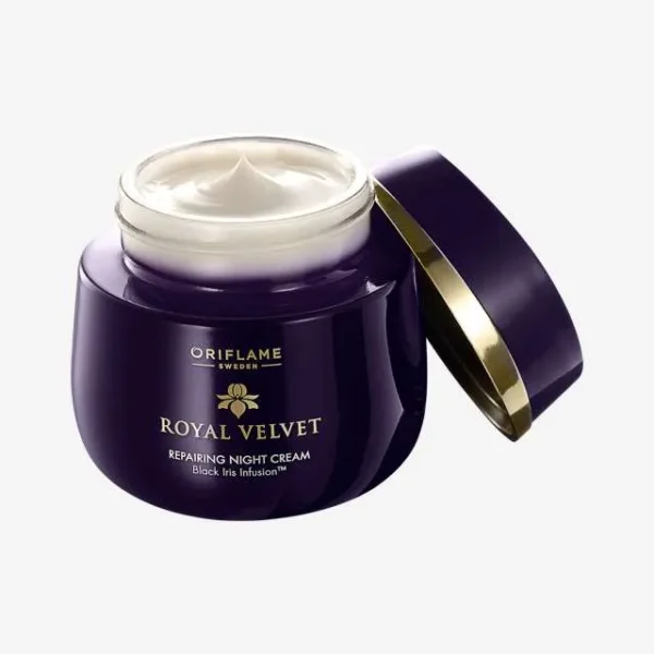 کرم شب لیفتینگ تخصصی و ترمیم کننده +40 رویال ولوت اوریفلیم - Royal Velvet Repairing Night Cream Oriflame - سرزمین زیبایی